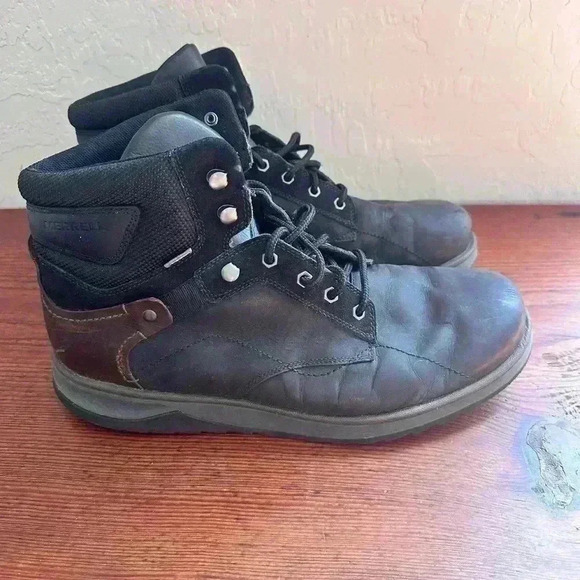 Men’s Merrell Black Boots Used Size 11 - Picture 1 of 9